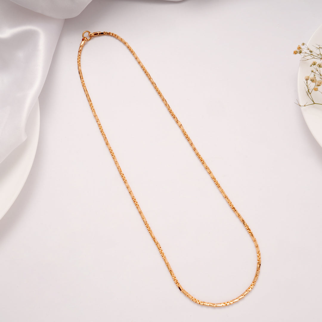 Minimalist Textured Golden Chain