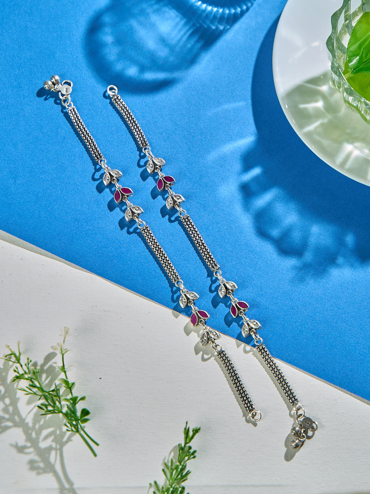 Floral Feather Path Antique Anklet