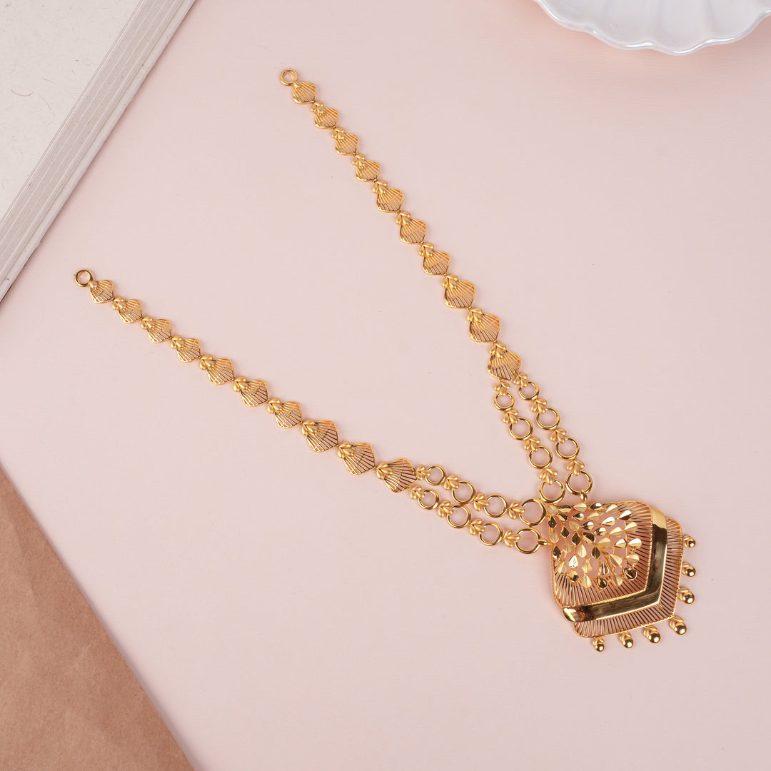 Trendy Triangular Pattern Casting Gold Haram