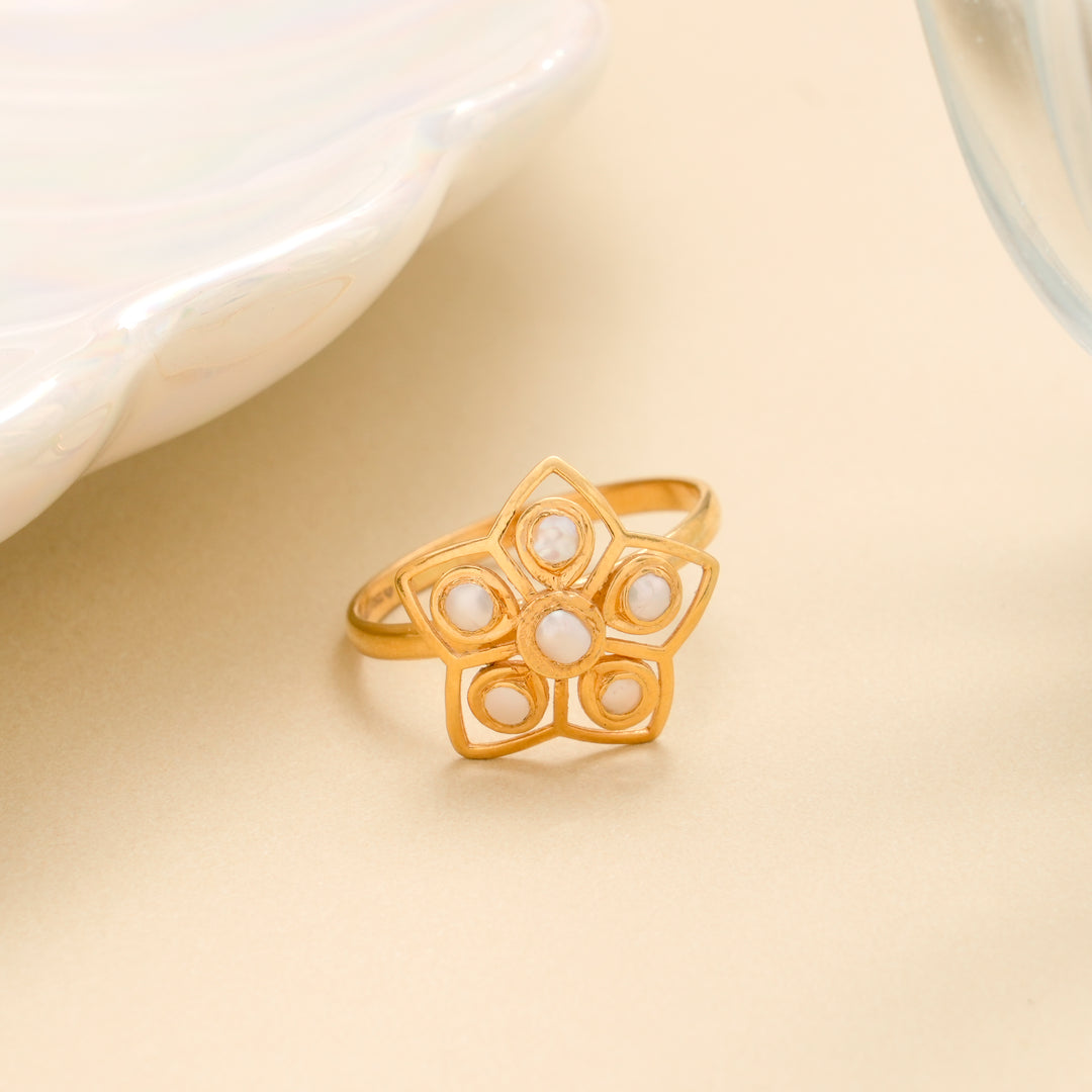 Classic Pearl with Floral Gold Ring