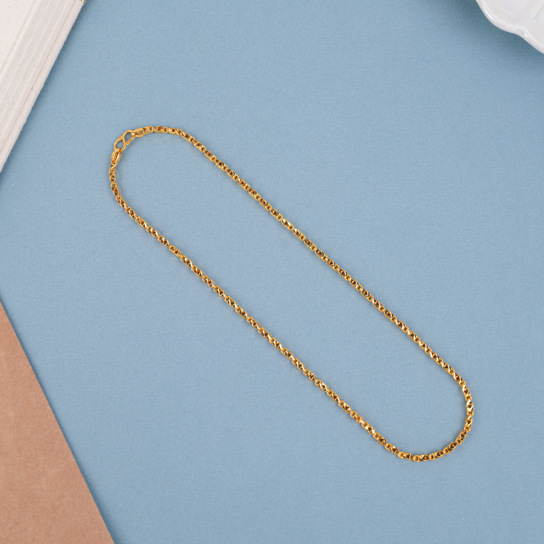 Classic Interlocking Textured Gold Link Chain