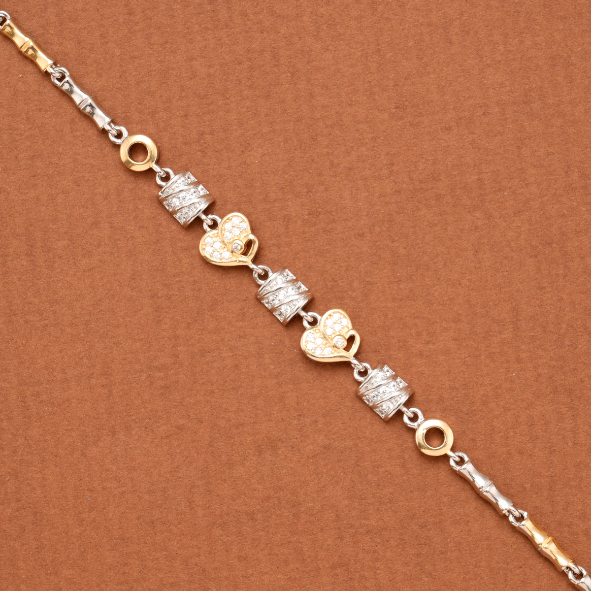 Premium Four Leaf Clover Design Silver Bracelet