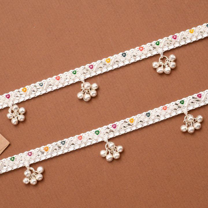 Timeless Enamel Heart Motif Drop Silver Anklet
