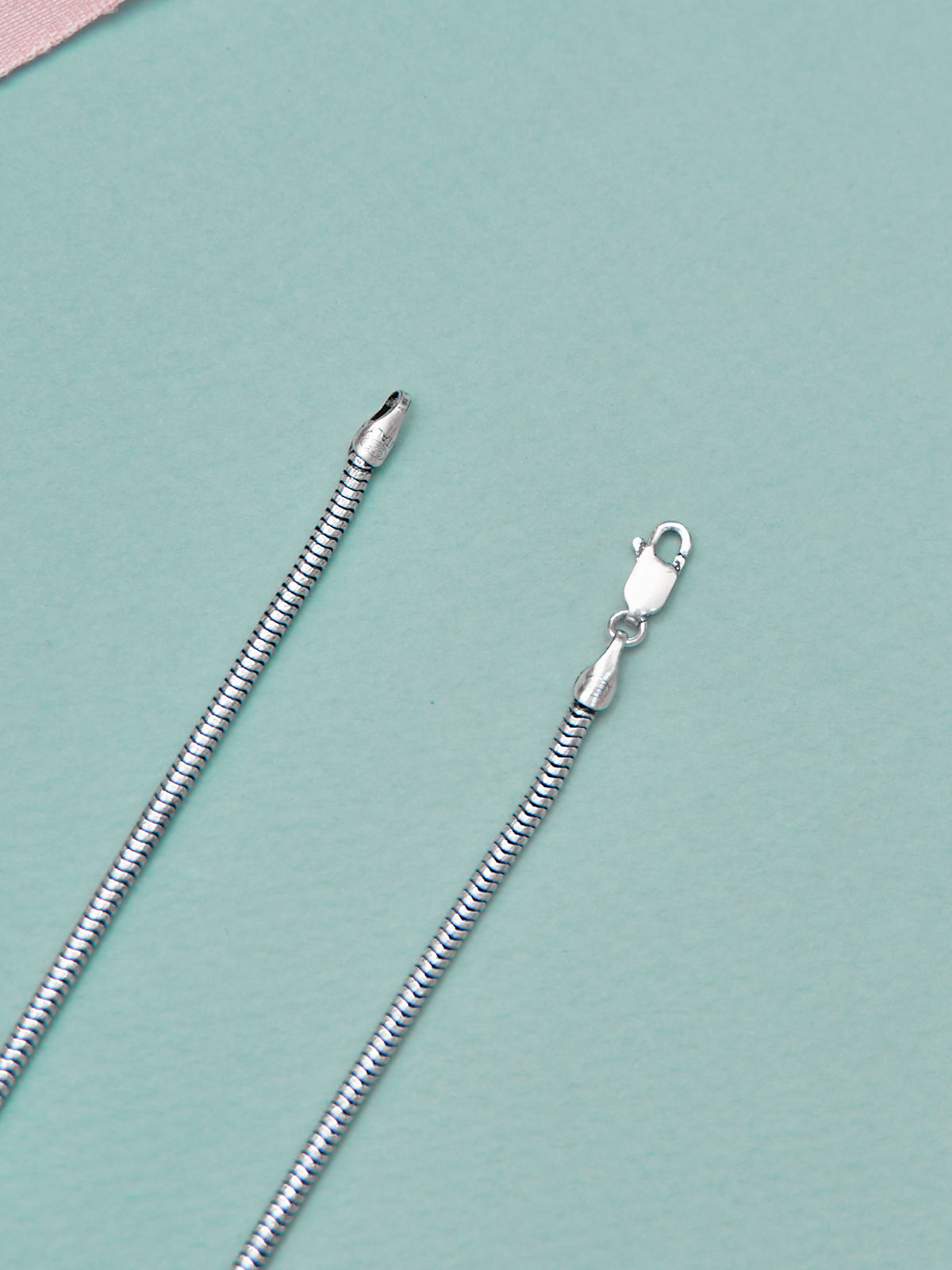 Modern Twist Link Anklet