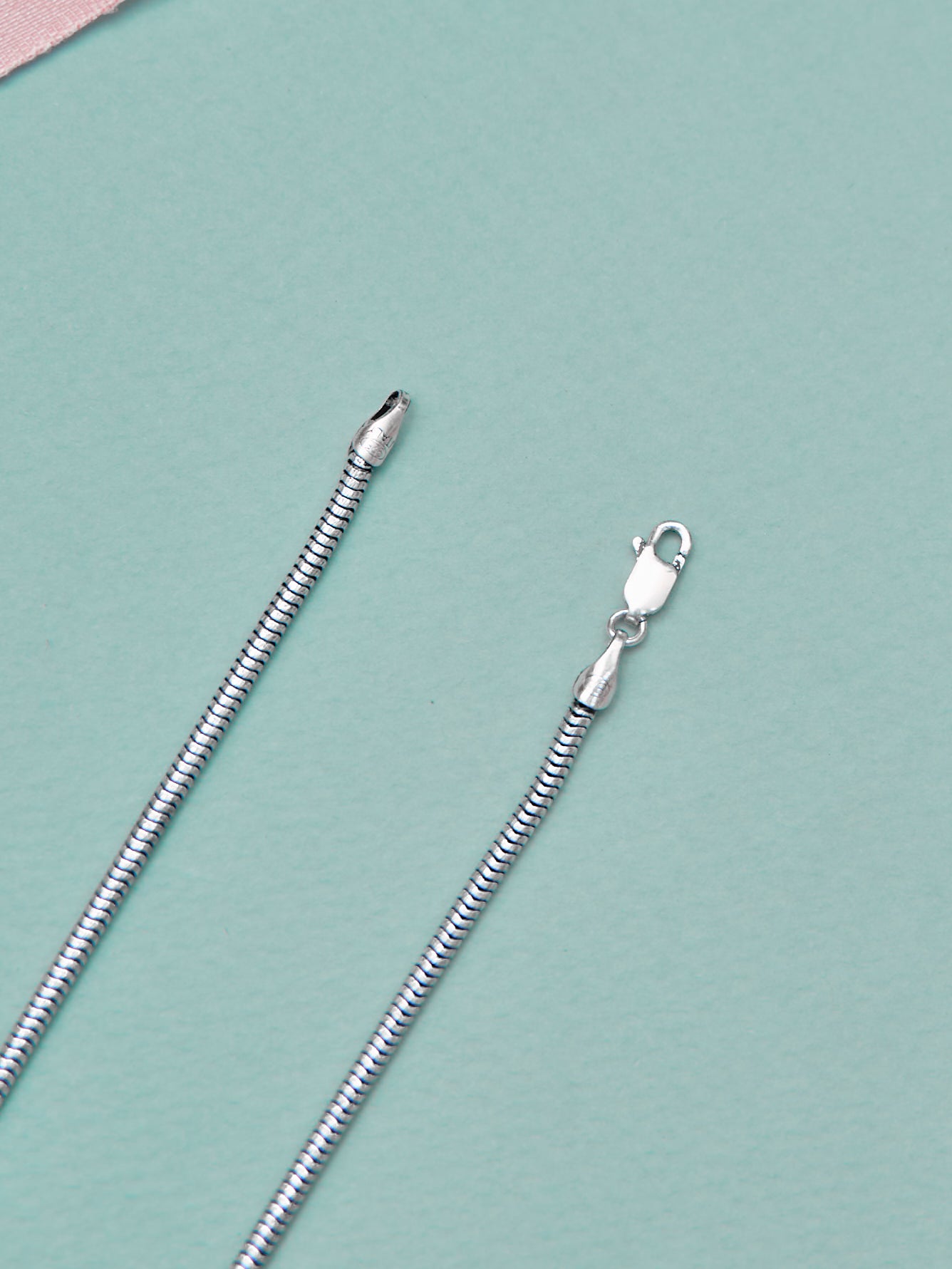 Modern Twist Link Anklet