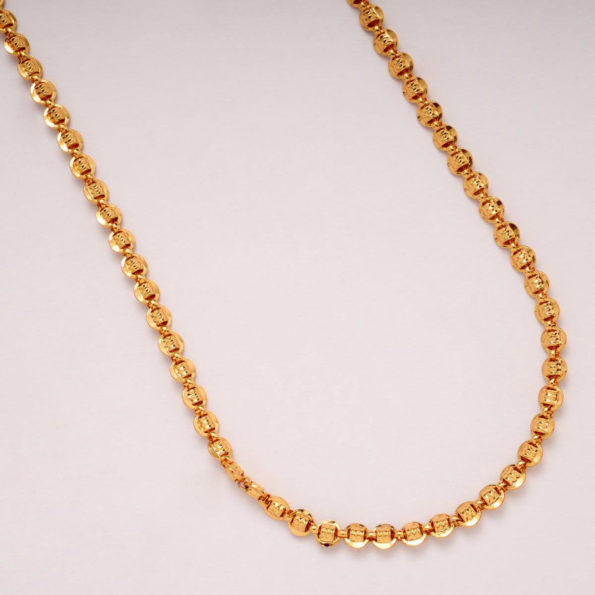 Elegant Golden Ball Design Chain