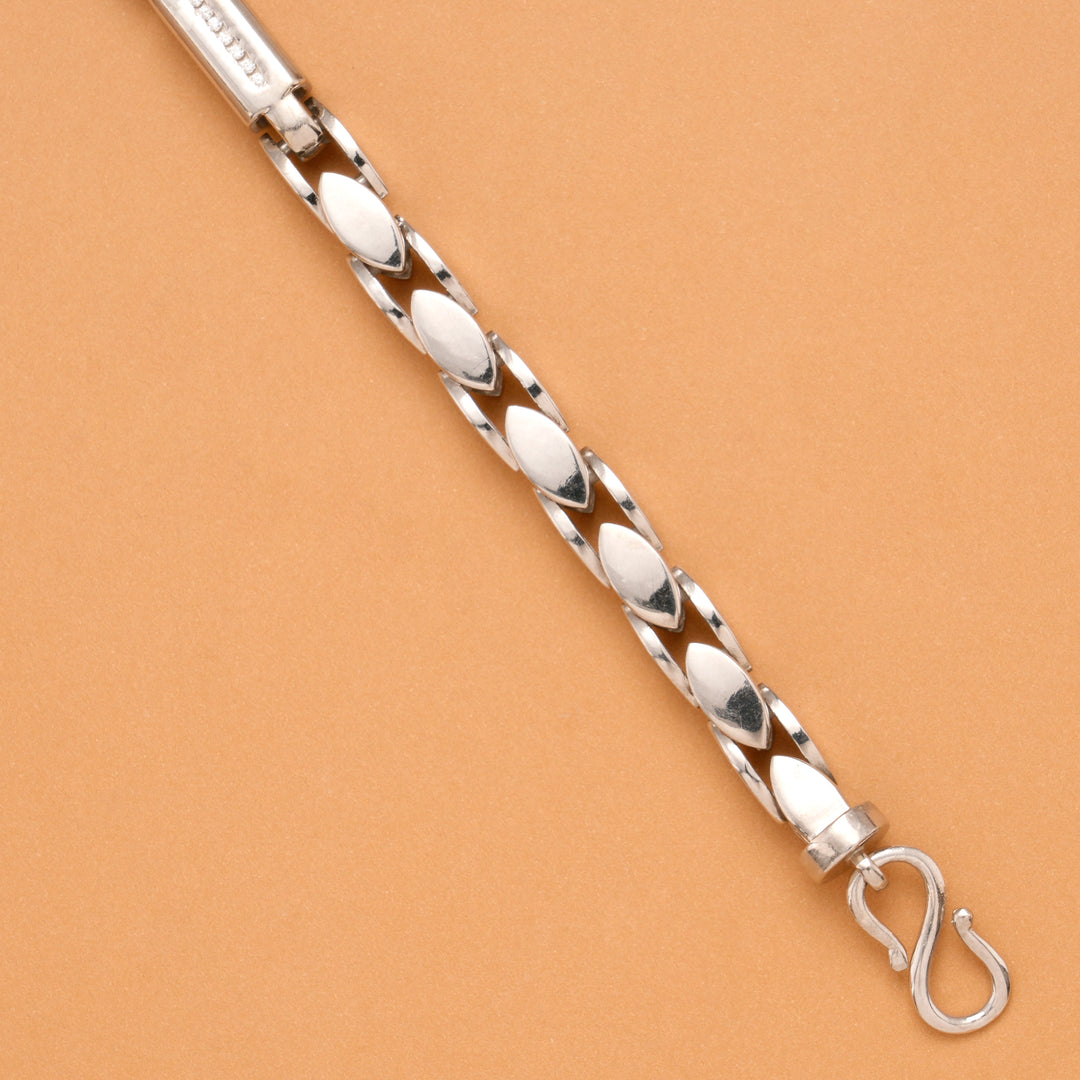 Fancy Oval Link Chain Bracelet for Men