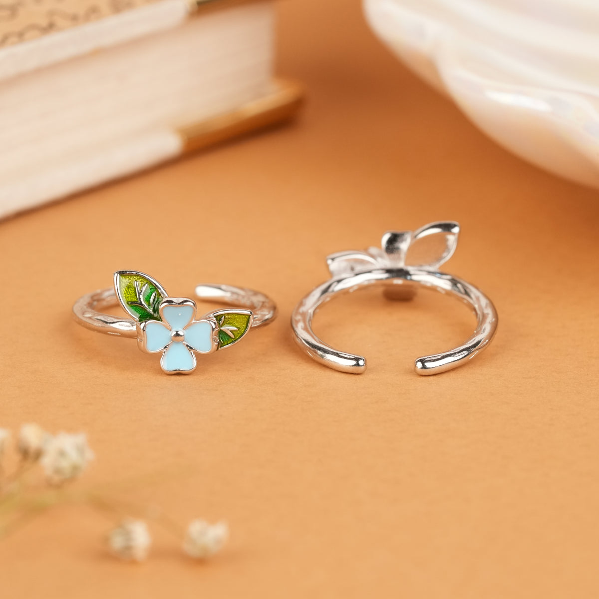Majestic Blue Floral Silver Fancy Toe Ring