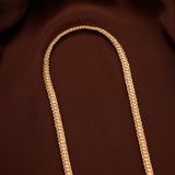 Flower Pattern Pendant White Stone Golden Chain