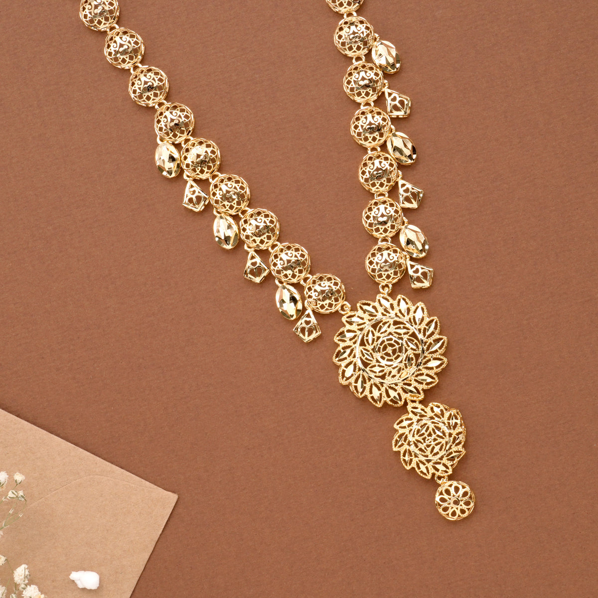 Spiral Flower Design Golden Necklace Set
