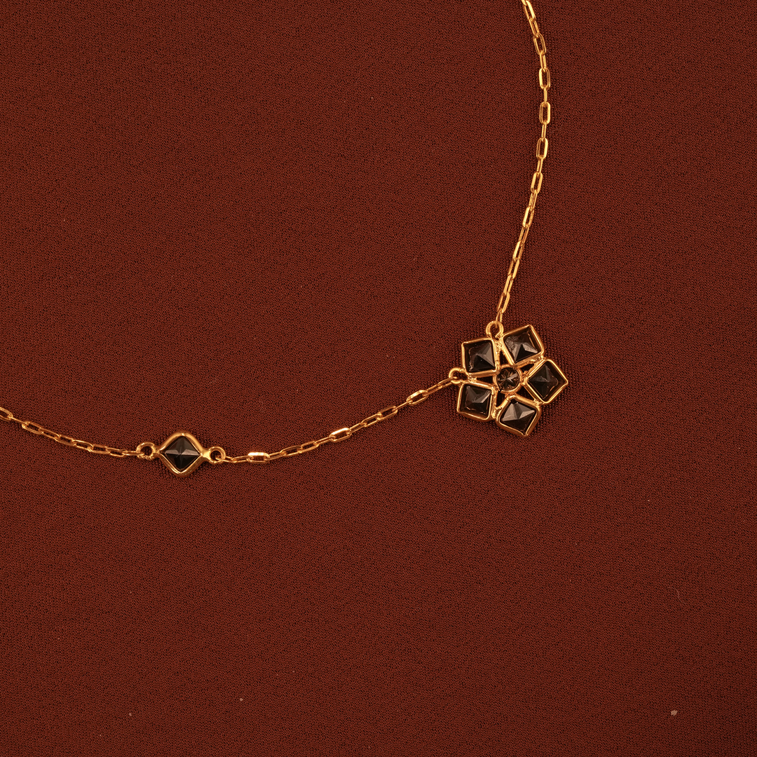 Blossom Black Flower Gold Chain