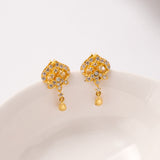 Elegant Flower Design Golden Necklace Set