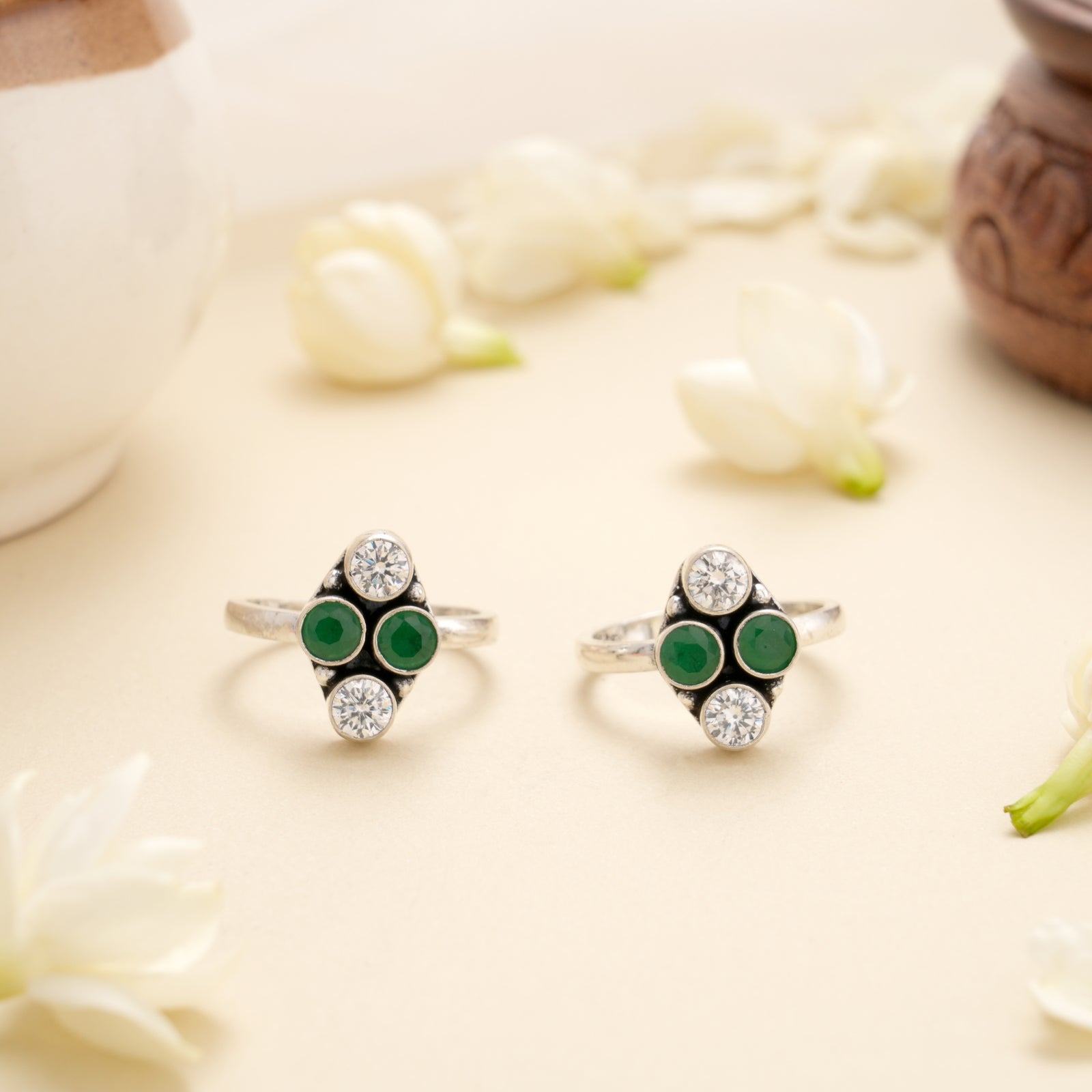 Green Crystal Charm Silver Toe Ring