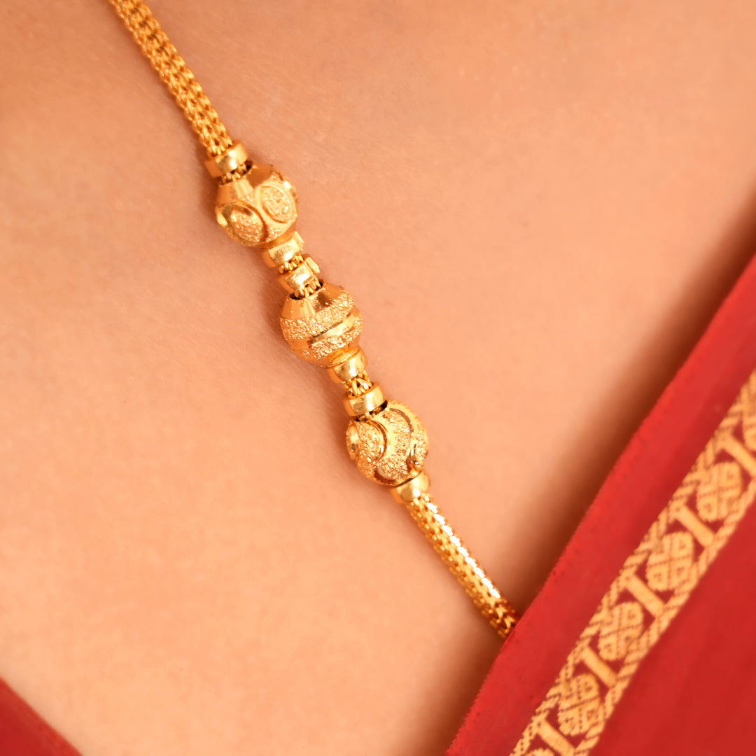 Stylish Golden Balls Design Mugappu Chain