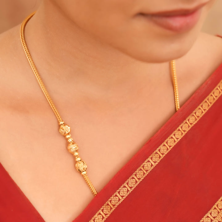 Stylish Golden Balls Design Mugappu Chain