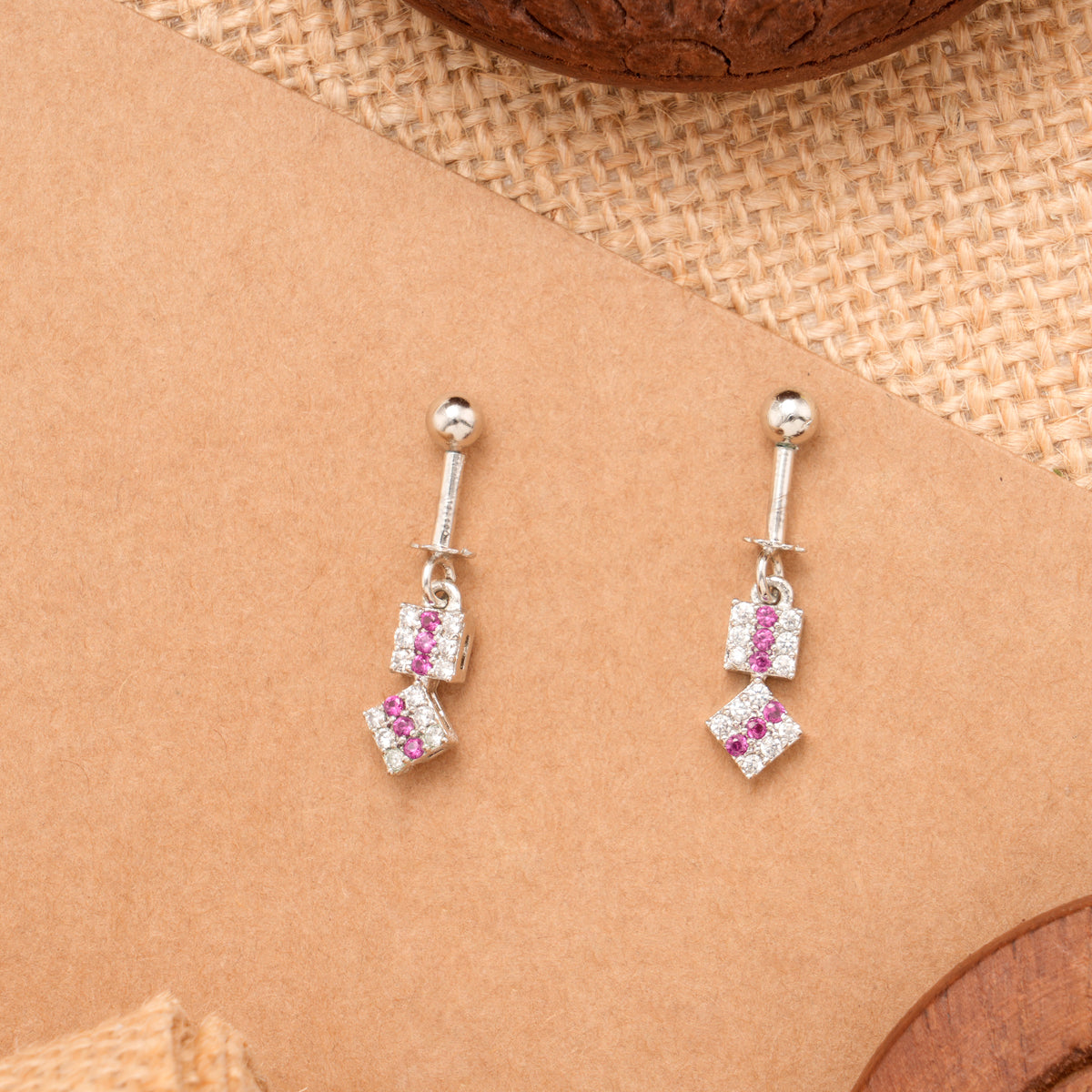 Square Dangle Pink Stone Silver Koppu