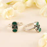 Circle Emerald with Silver Toe Ring