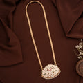 Flower Pattern Pendant White Stone Golden Chain