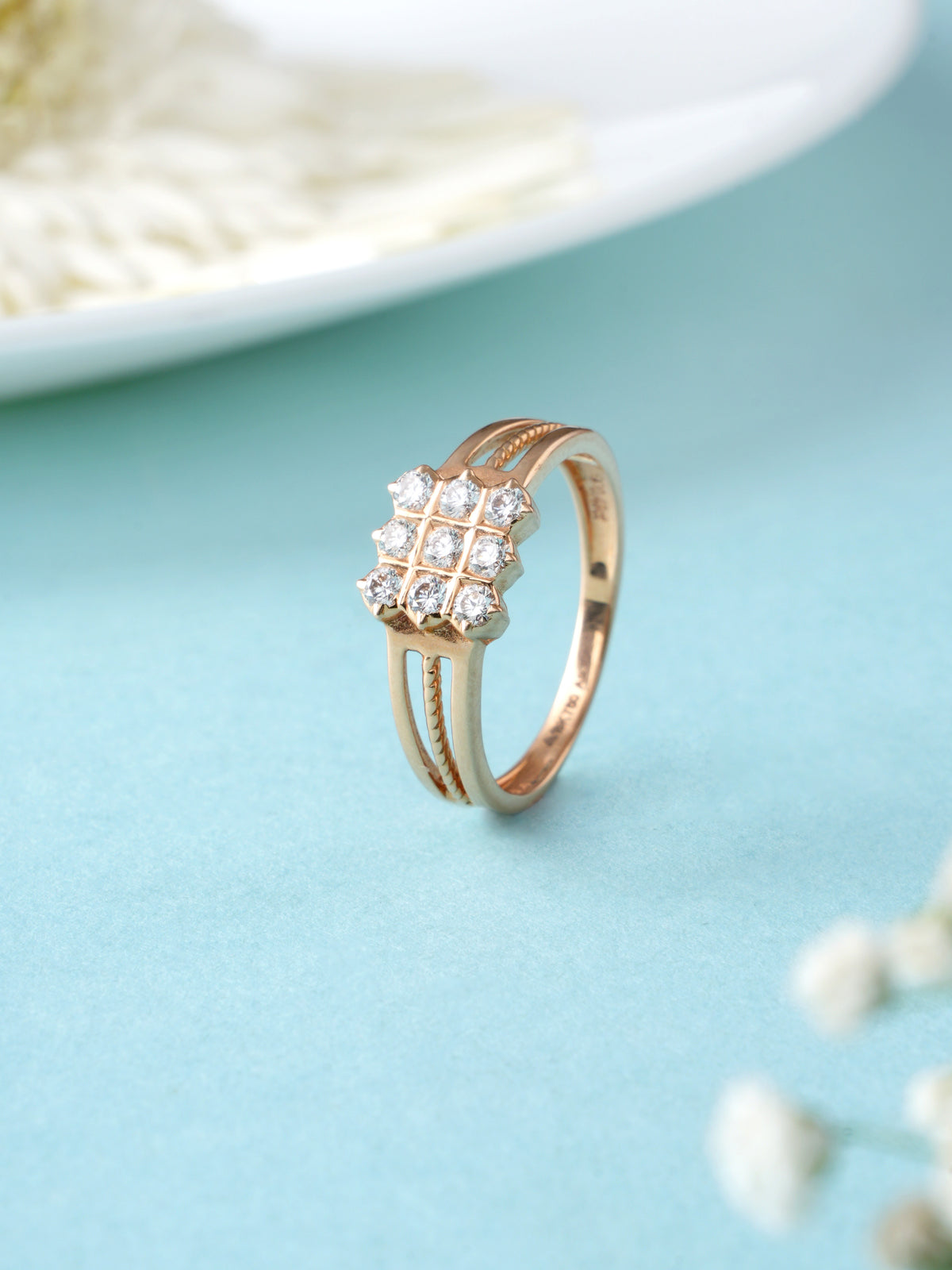 Grid design diamond Rose Gold ring