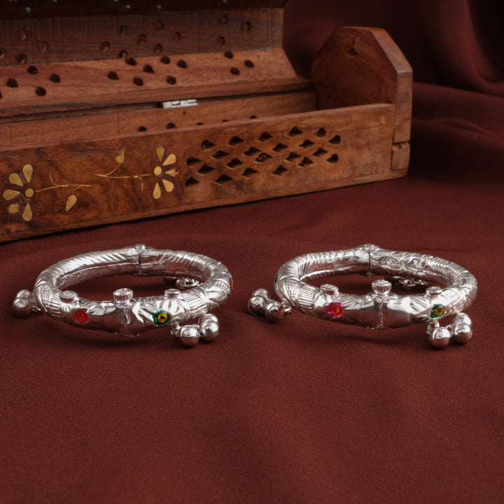 Simple Twist Beads Silver Baby Thandai