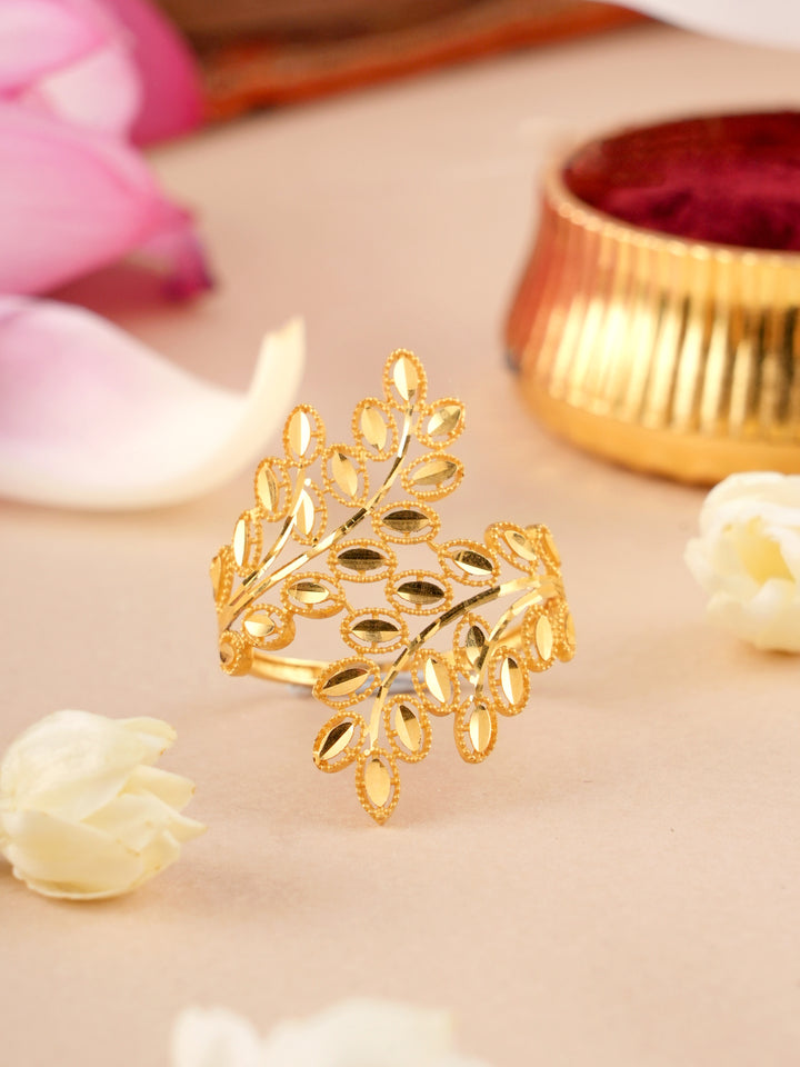 Elegant Leaf Gold Ring for Women