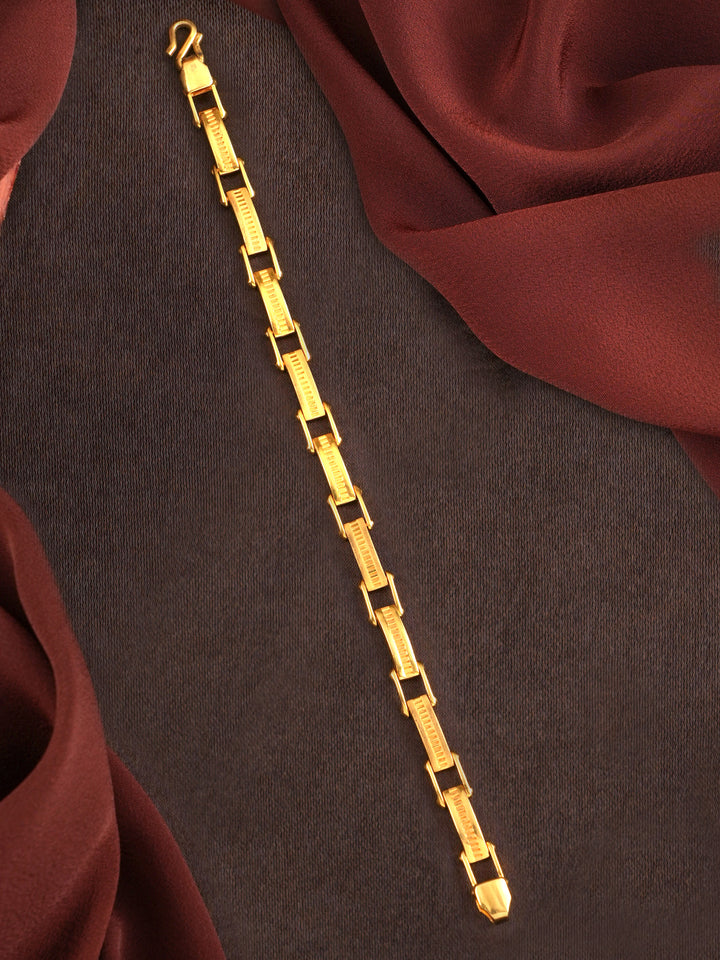 Classic Interlocked Gold Bracelet for Men