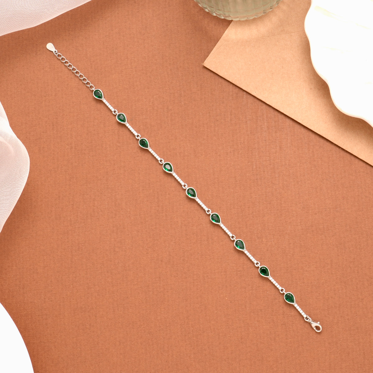 Pretty Green Tear Drop Stone Silver Women’s Bracelet