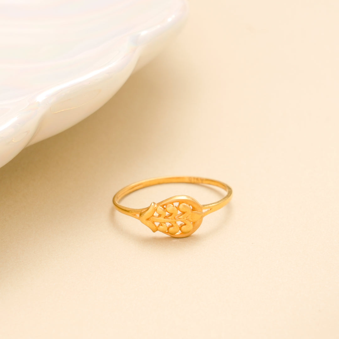 Minimal Vine Gold Ring