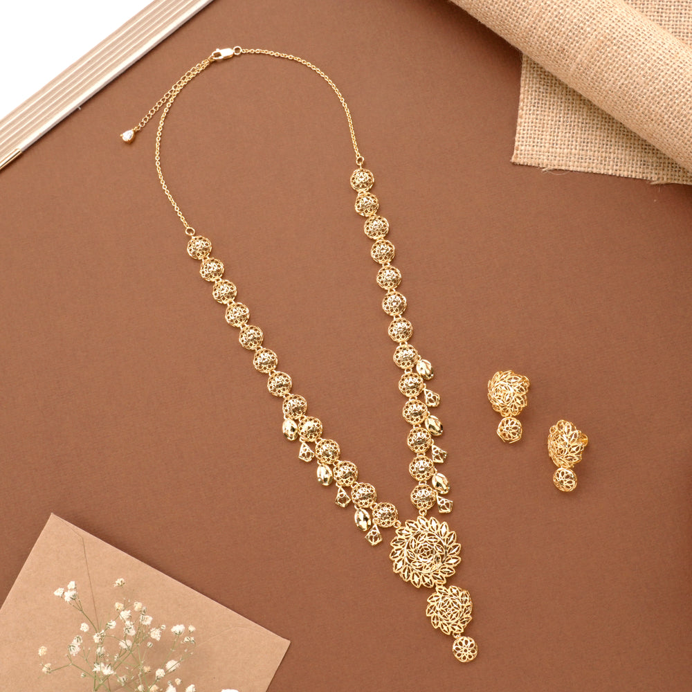Spiral Flower Design Golden Necklace Set