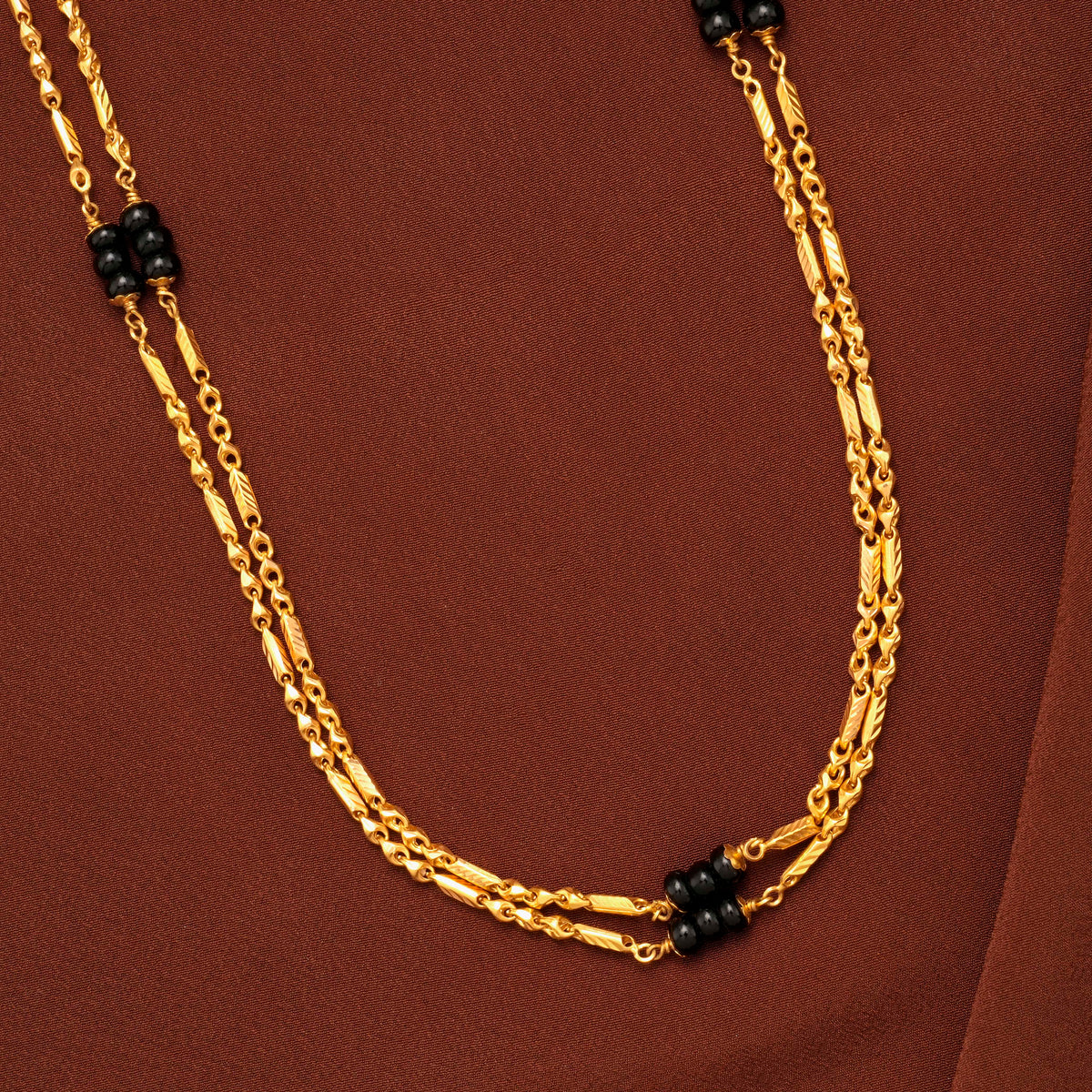 Traditional Mangal Sutra Black Beads Gold Chain