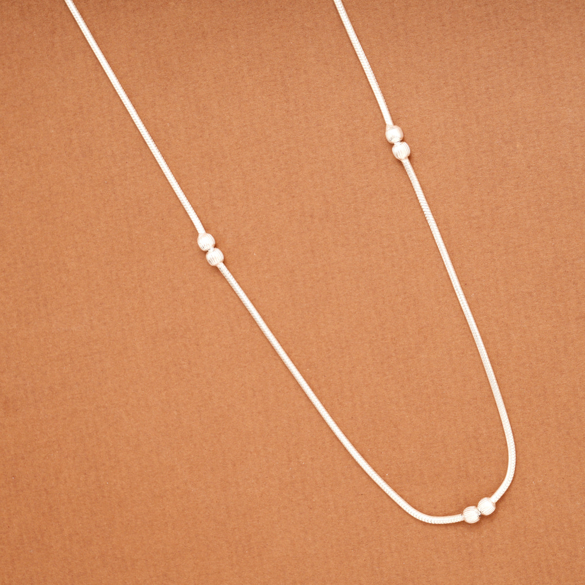 Regal Ball Design Women’s Silver Chain