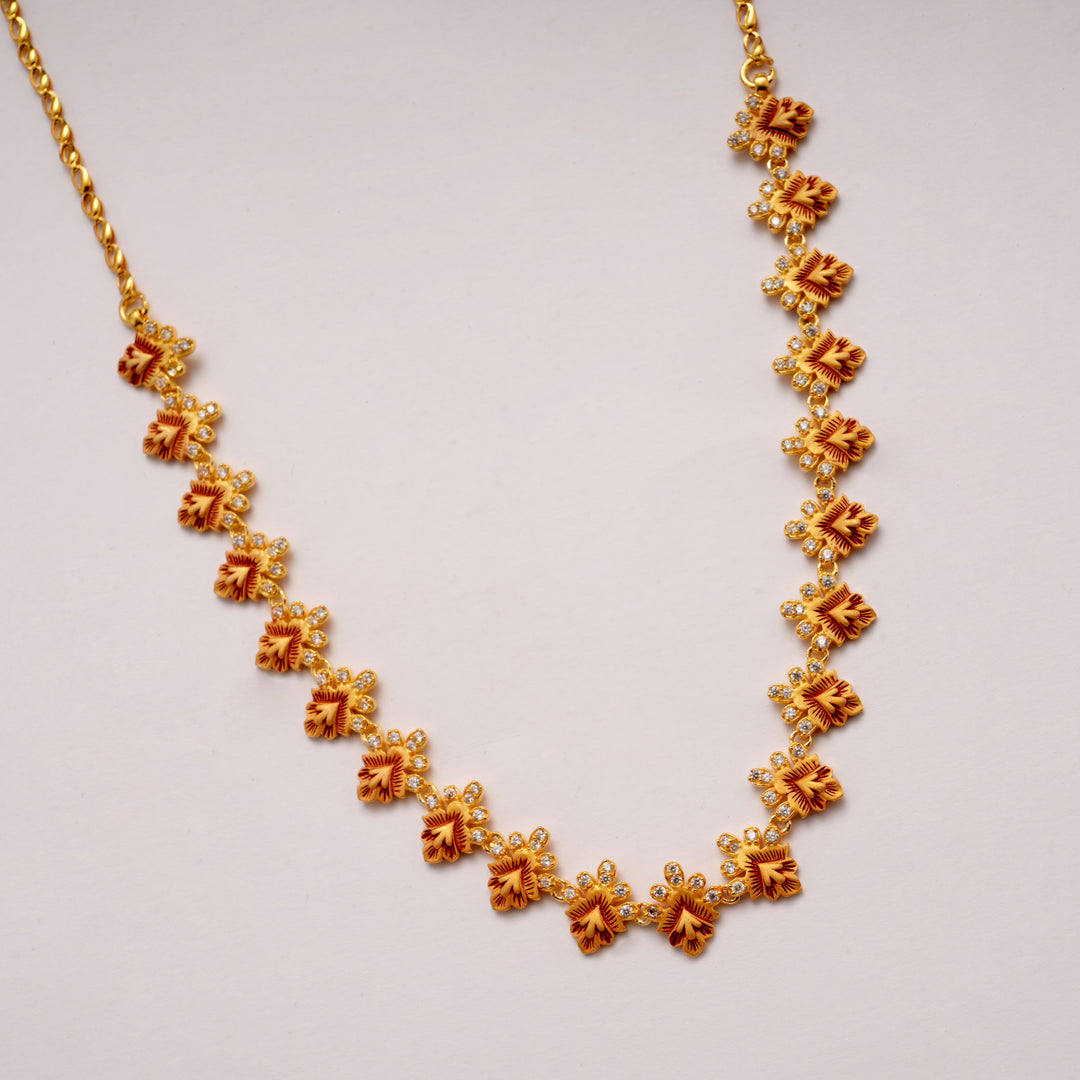 Paper Casting Bloom Golden Necklace Set