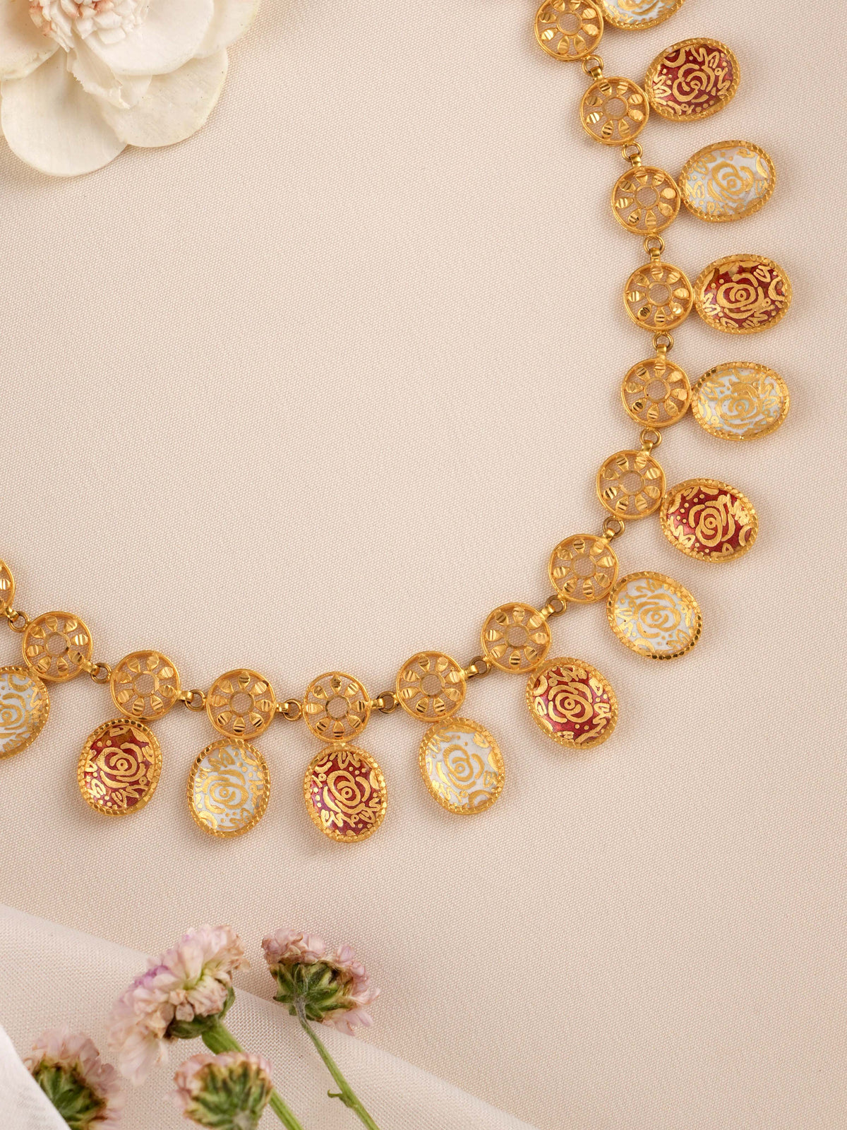 Dubai Fancy Oval Pattern Gold Necklace