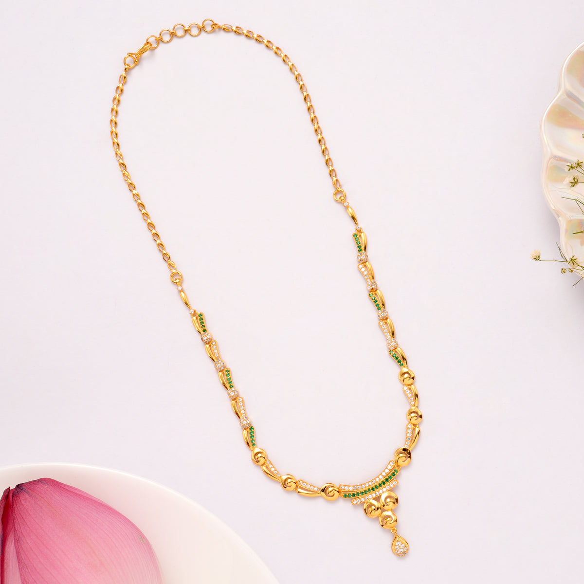 Modern U Shape Emerald Golden Necklace Set