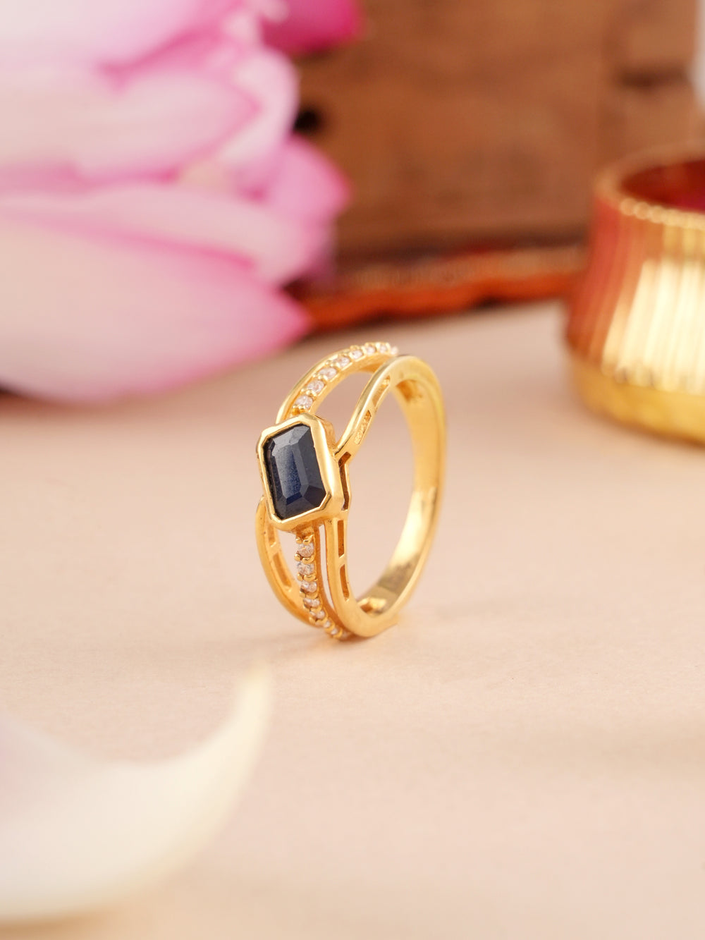 Onyx stone with White Stone Gold Ring