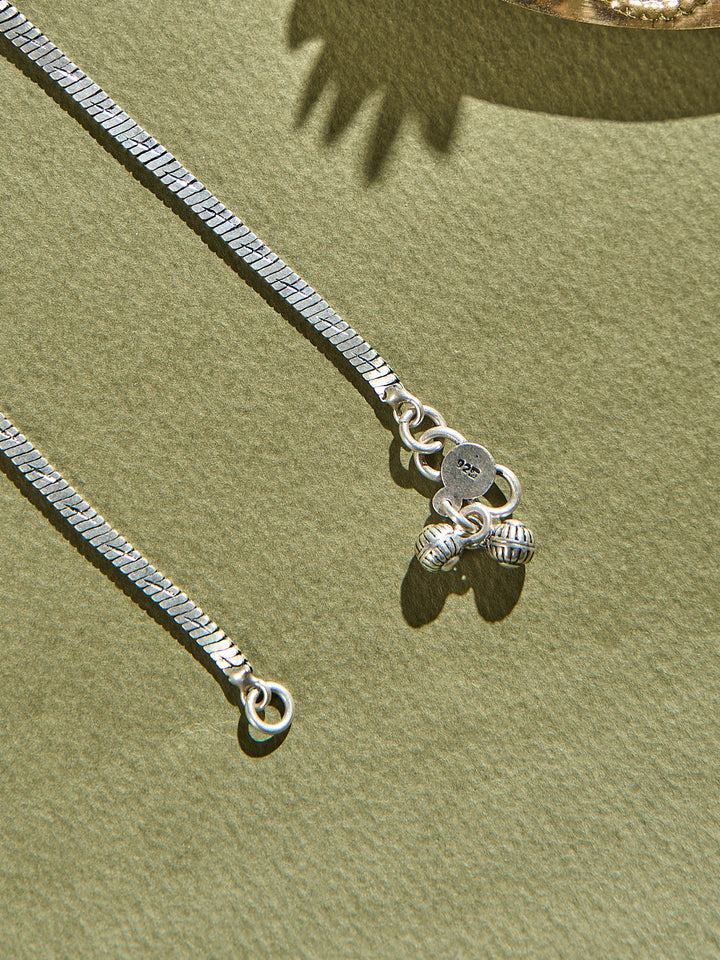 White with Ruby Floral Antique Anklet