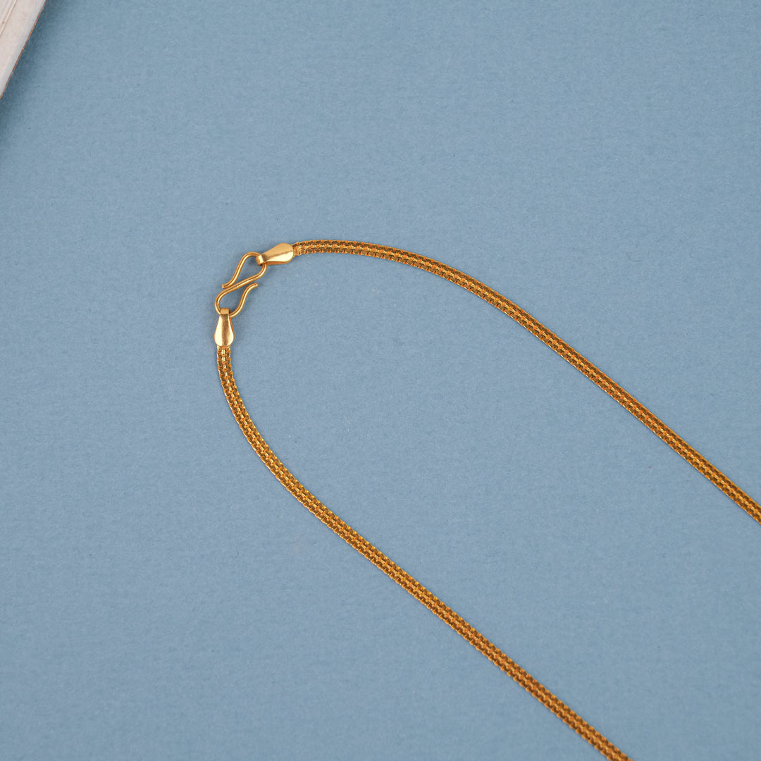 Minimal Snake Design Plain Gold Chain