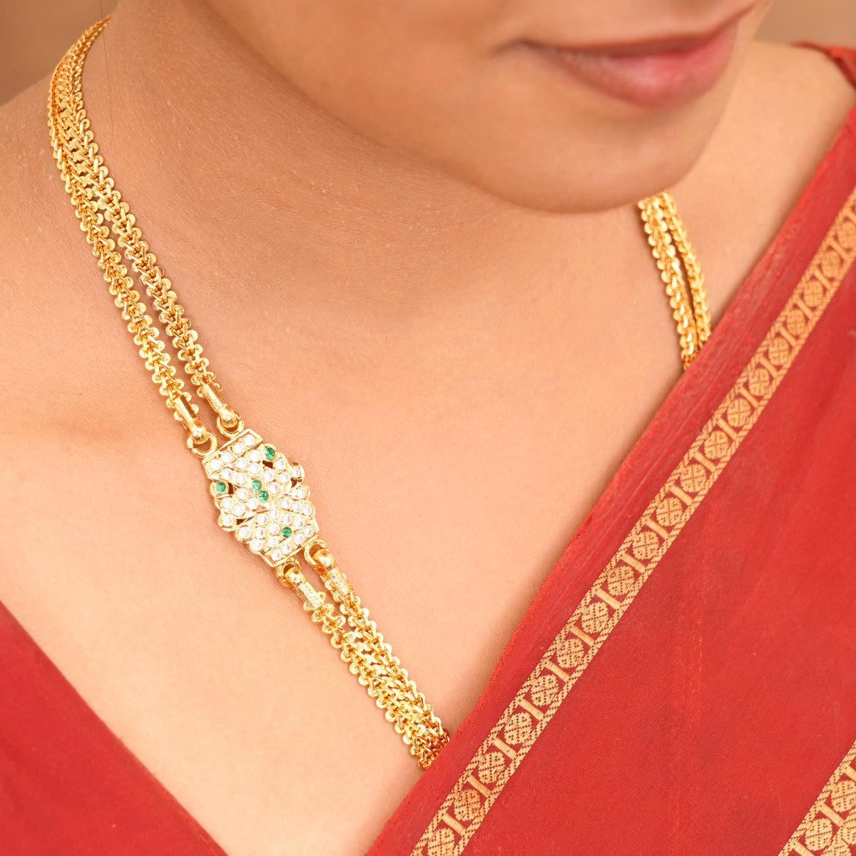 Green Stone Silver Rettai Vadam Mugappu Chain