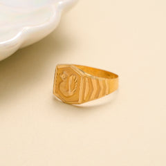 Engraved Bird Design Gold Ring