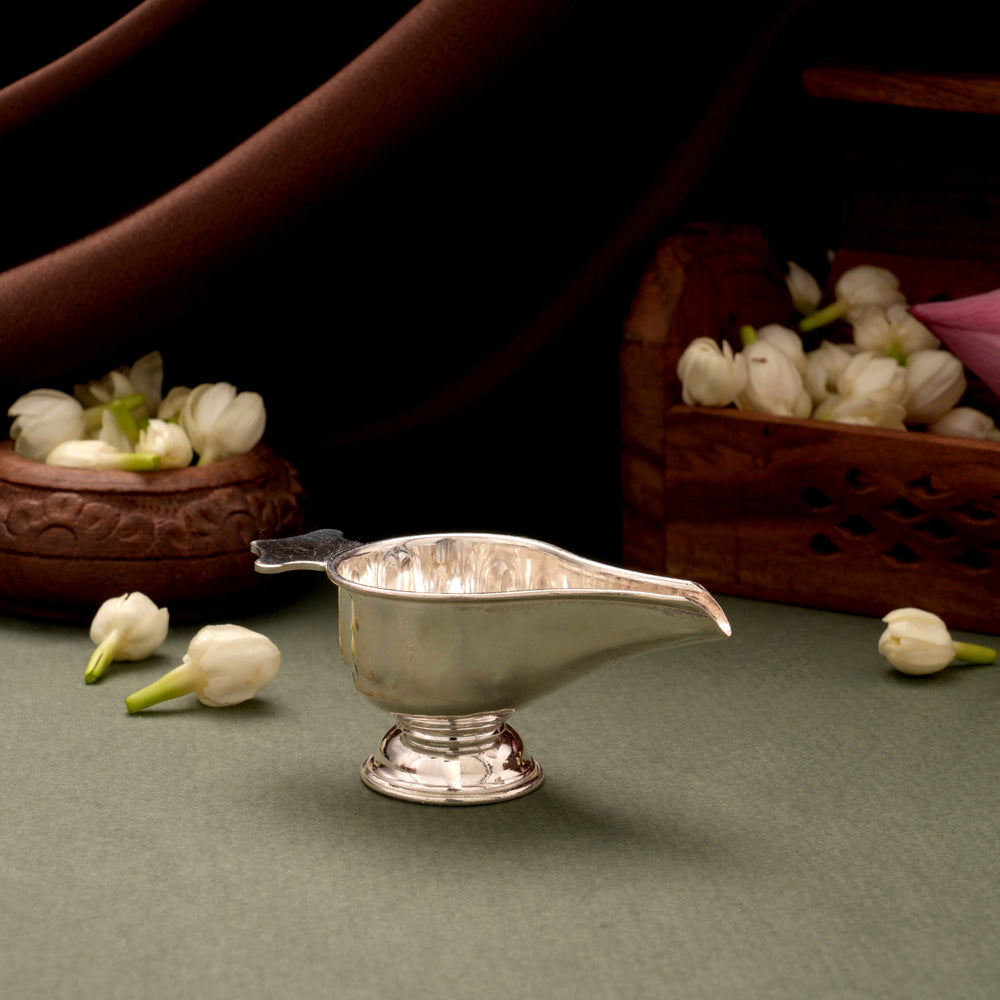 Majestic Simple New Born Baby Silver Feeder Spoon