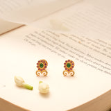 Tiny Charm Floral Kundan Golden Stud