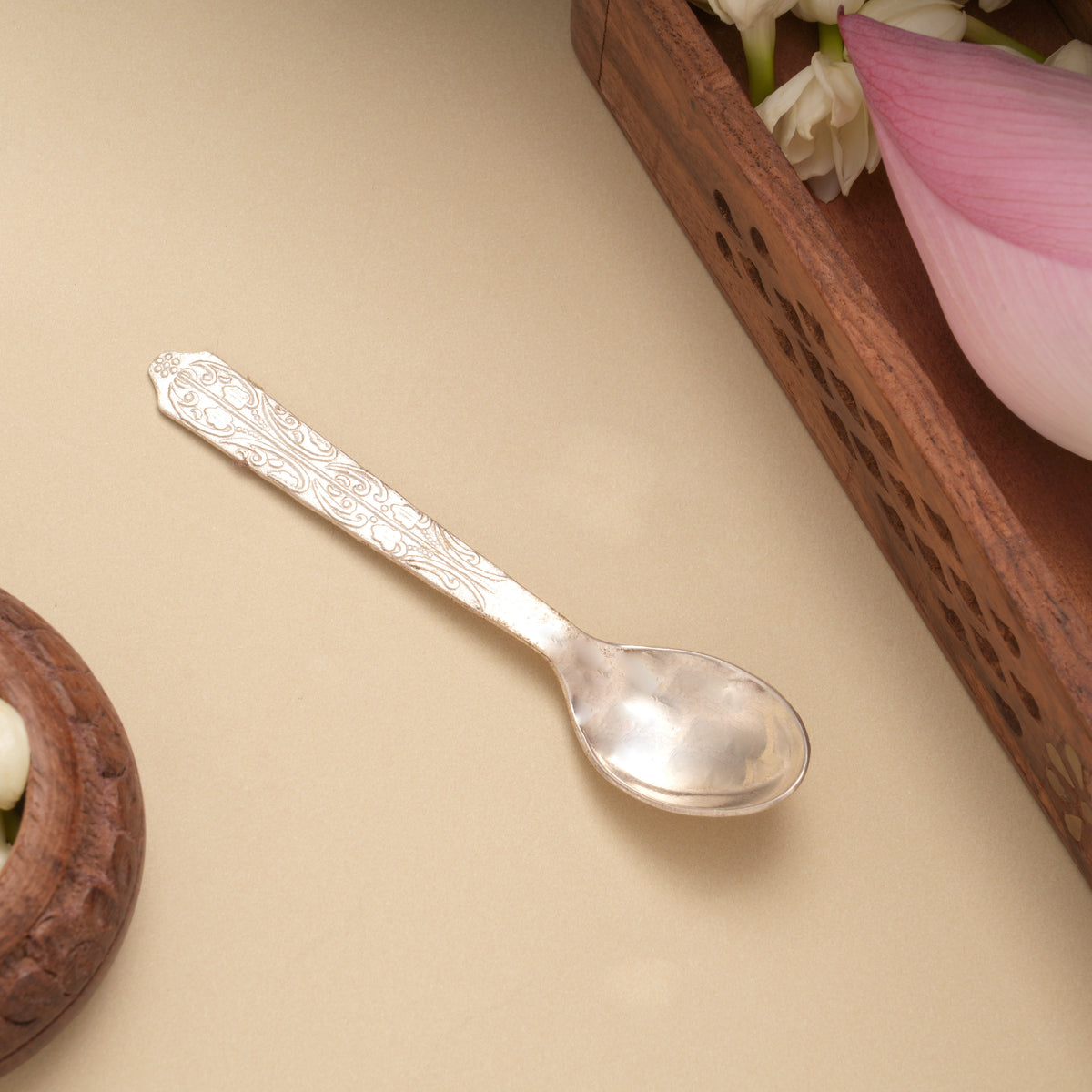 Charming Design Floral Silver Spoon
