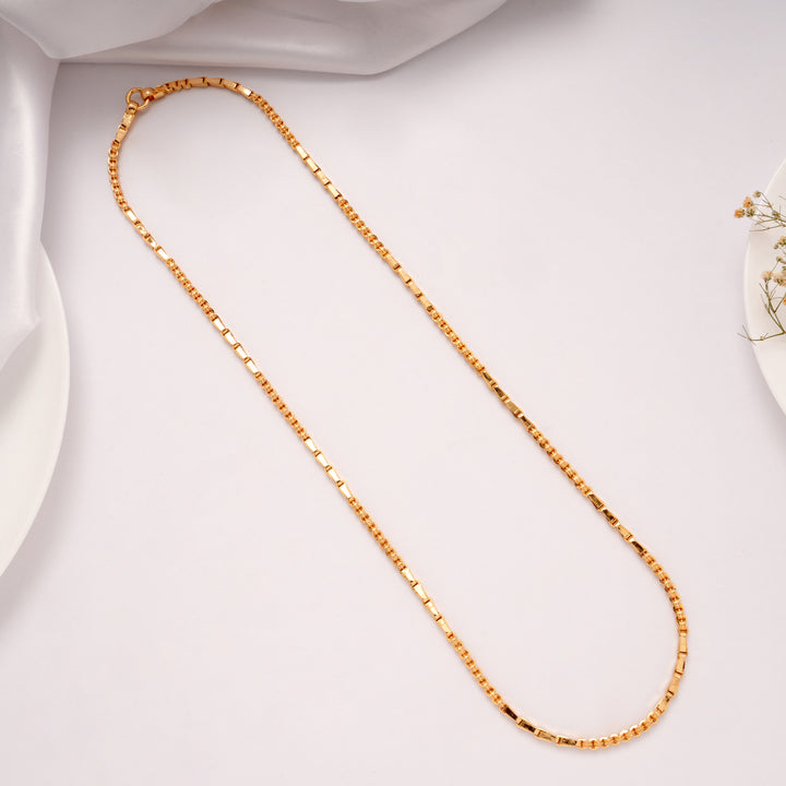 Regal Wheat Textured Golden Chain