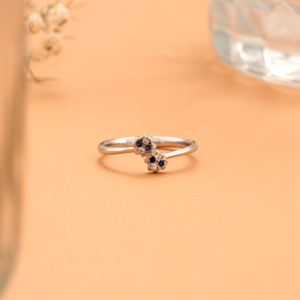 Two Colour Stone with Floral Ring