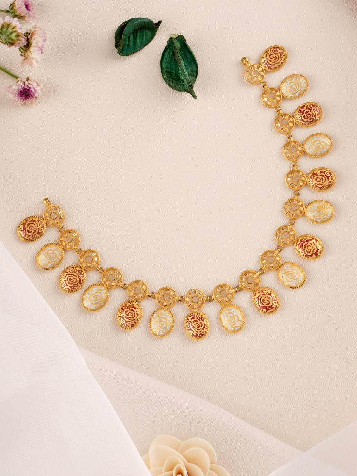 Dubai Fancy Oval Pattern Gold Necklace