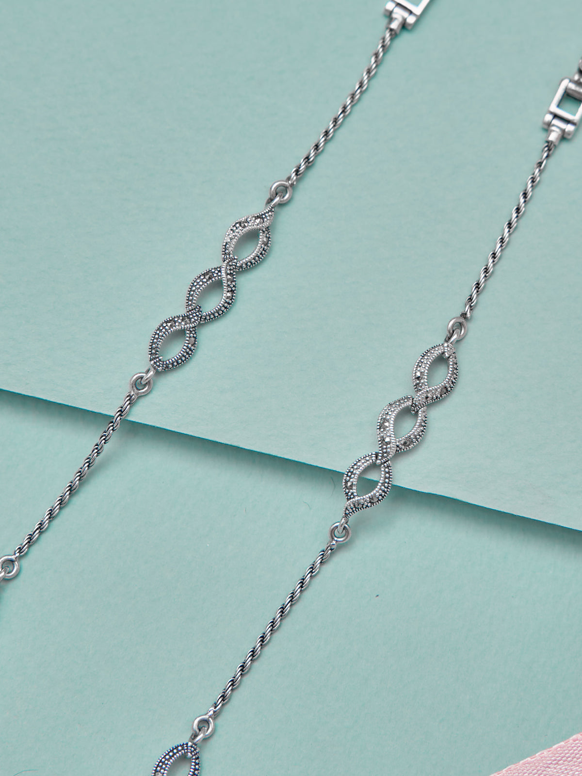 Infinity Twist Fancy Anklet