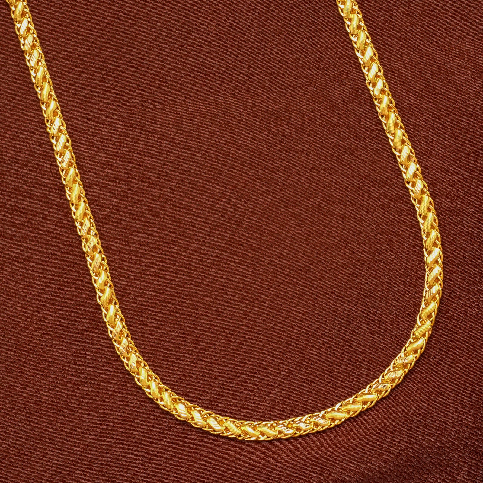 Tiny Leaf Gold Braided Wheat Link Chain