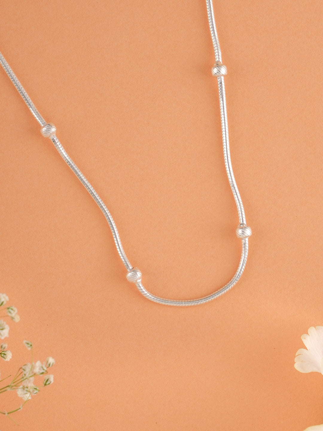 Shimmering Balls Silver Chain