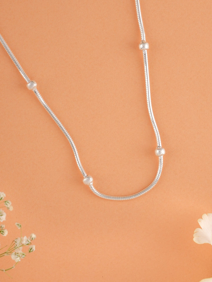 Shimmering Balls Silver Chain