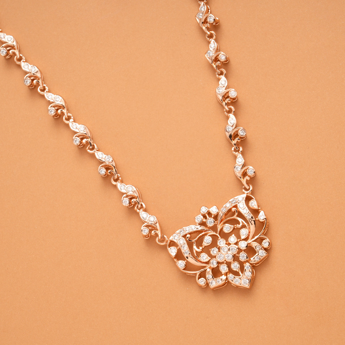 Beautiful Butterfly Pattern Floral Golden Necklace